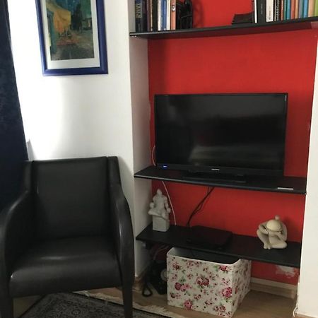 Noch Gemuetlicher Essen Esterno foto